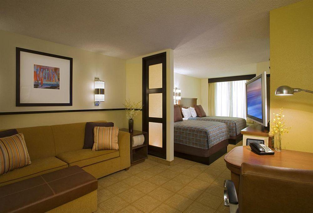 Hyatt Place Atlanta/Cobb Galleria Смирна Экстерьер фото